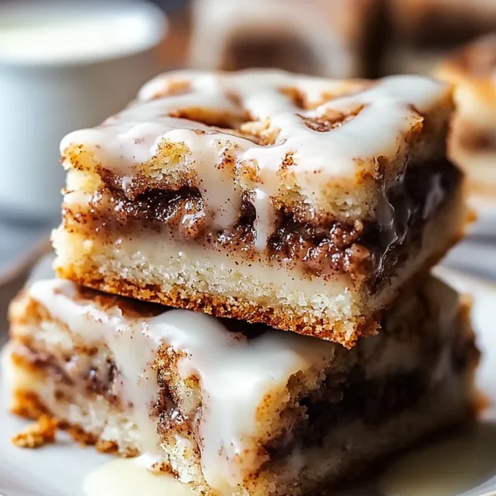 Irresistible Cinnamon Roll Bliss Bars